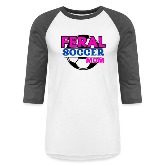 FERAL SOCCER MOM Baseball T-Shirt - white/charcoal